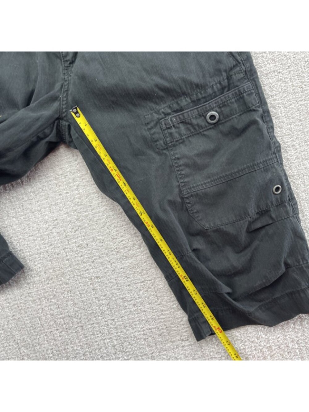Men's Black Cargo Shorts - Casual Utility Style - Picture 6 of 7
